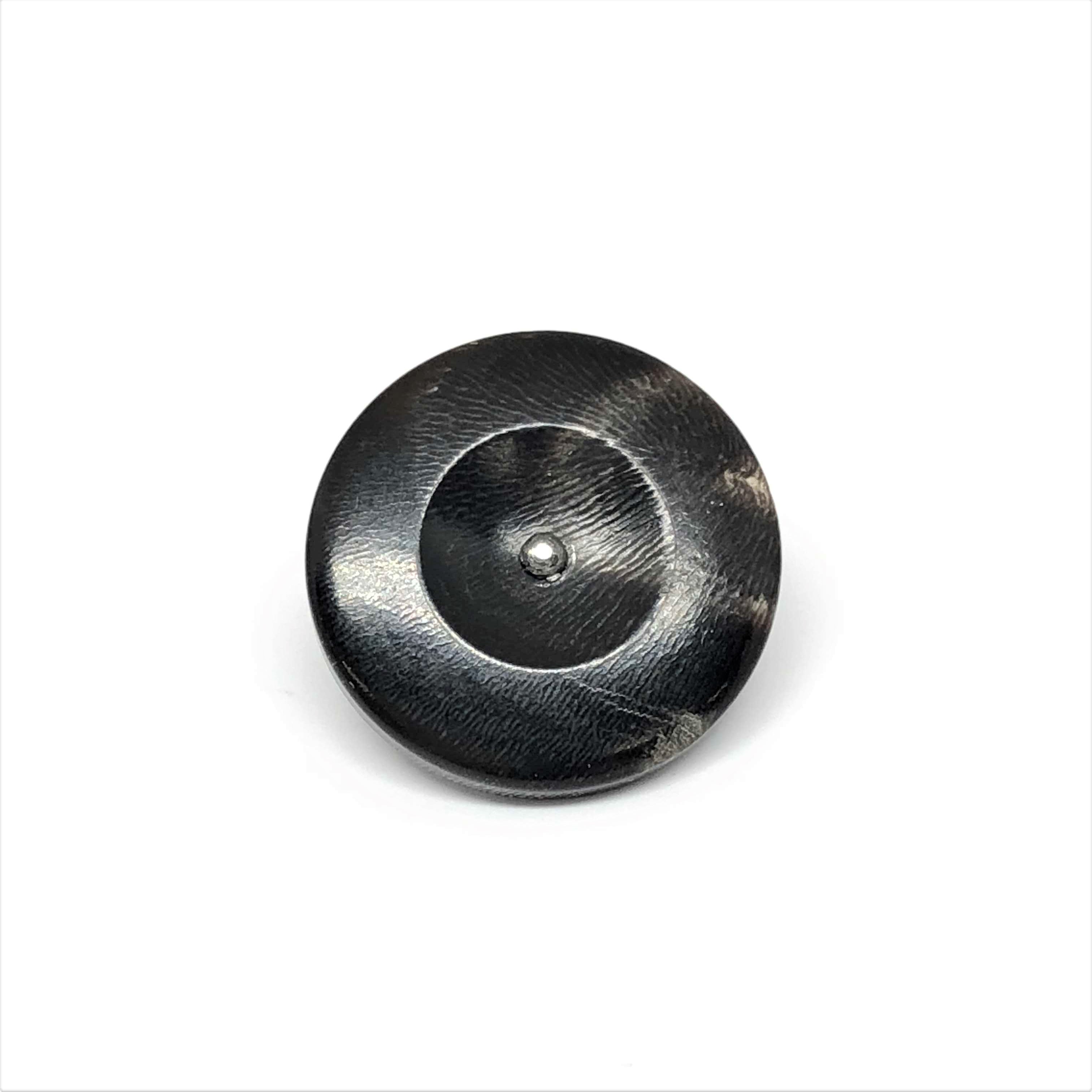 TGH1004 オリジナル 水牛足つきボタン オークラ商事