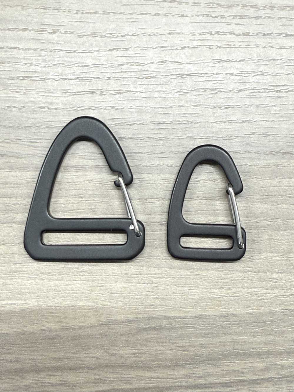 HH163 アルティカ トライアングルクリップフック[バックル・カン類] Trimmers