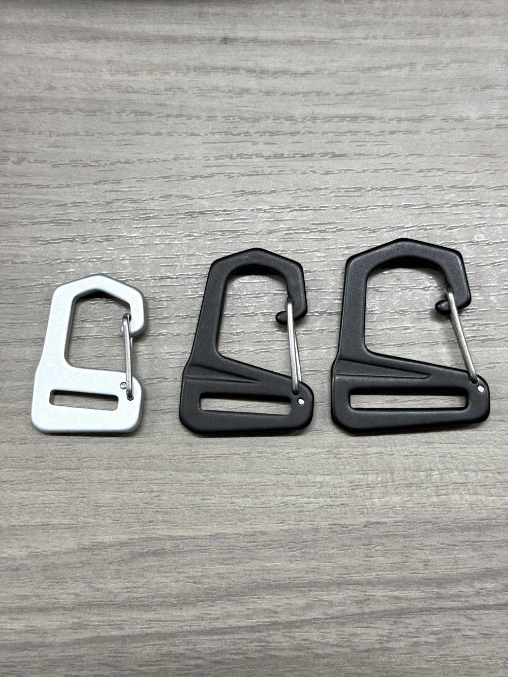 HH046 アルティカ チルトヘッドクリップフック[バックル・カン類] Trimmers