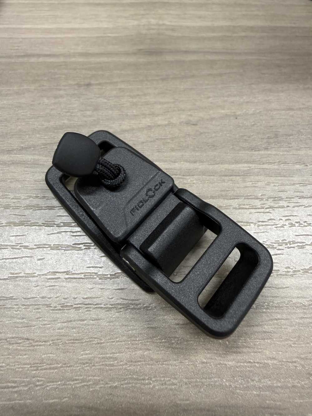 IFF1665 FIDLOCK[バックル・カン類] アイリス