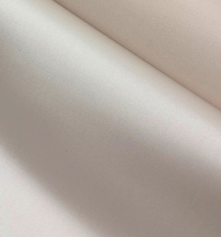 AU5258/2 WHITE VANNERSバーナーズイギリス製シルクサテン 【アウトレット】[生地] VANNERS